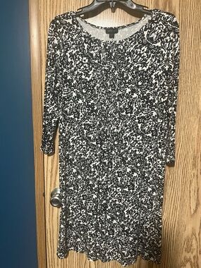 J. Jill Black and White Floral-Motif Midi Dress